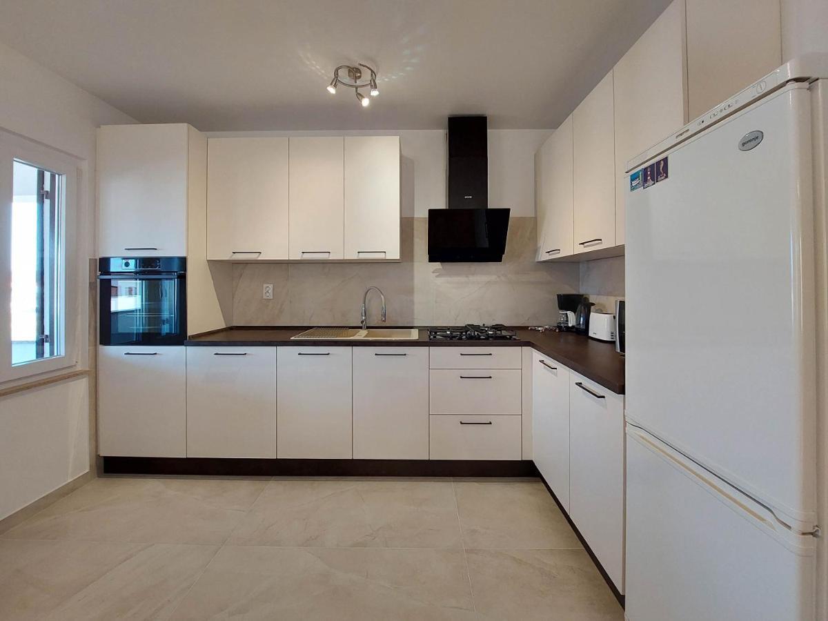 Apartment Neda Punat Exterior foto