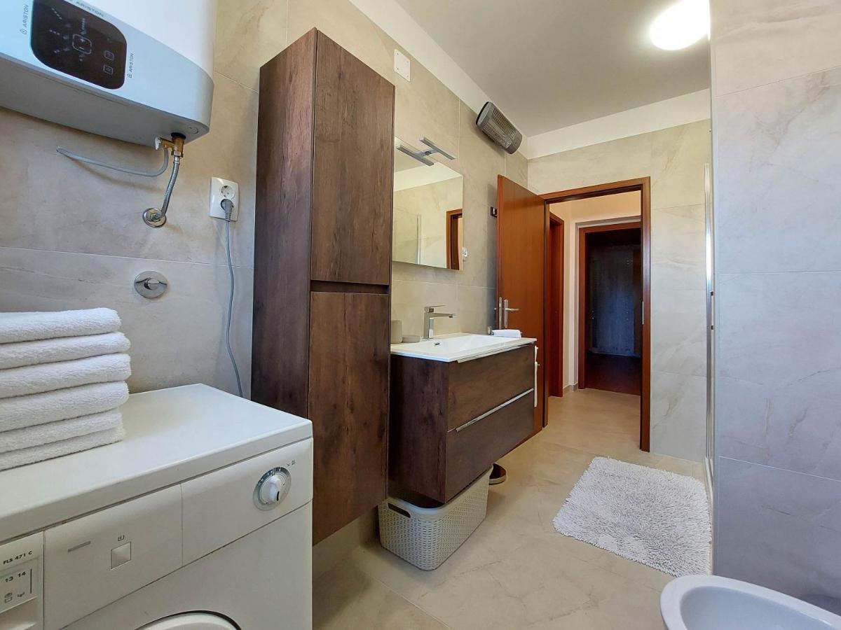 Apartment Neda Punat Exterior foto